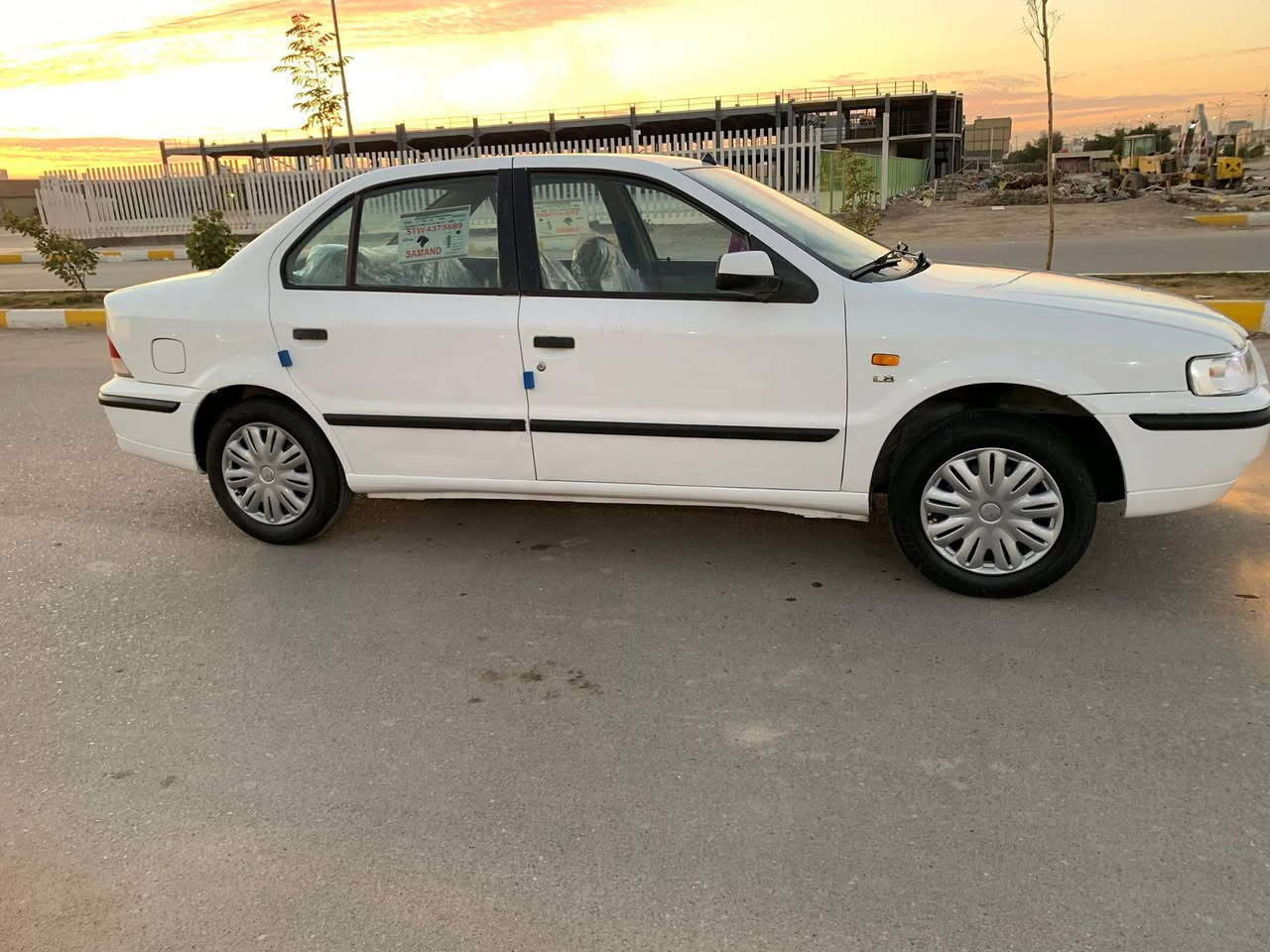 سمند ناطق2011 رقم ذي قار شرط التحويل  مكفولة من الضربة تخم تاير حدادية كير ومحرك كلة جديد كهربائيات كلها شغالة سياره بيها رشات صبغ قليلة بلدوس سيارة جاهزة ومابيها نقص 
السعر 43 وبيها مجال بسيط 
مكاني الناصرية مركز 
***********
*********** واتساب
