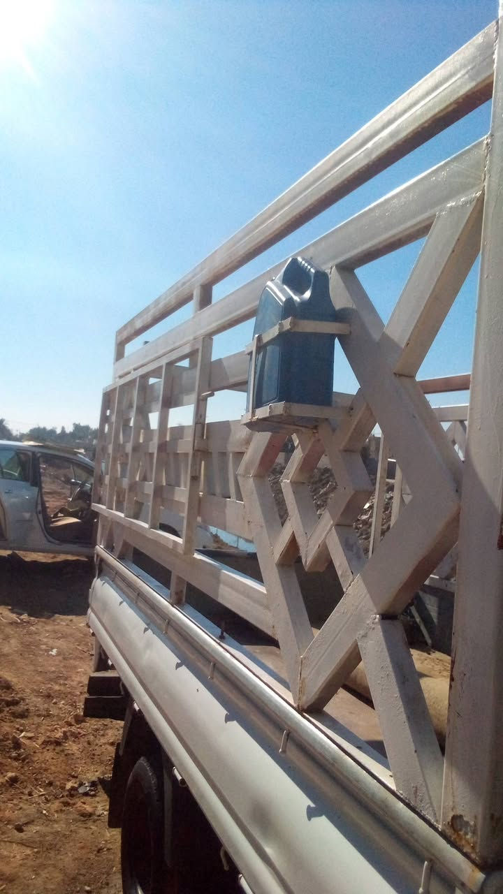 سلام عليكم
للبيع محجر كيه نثيه ارتفاع 110 سعر(225)وبي مجال المكان النجف ناحيه الحريه رقم الهاتف ***********
