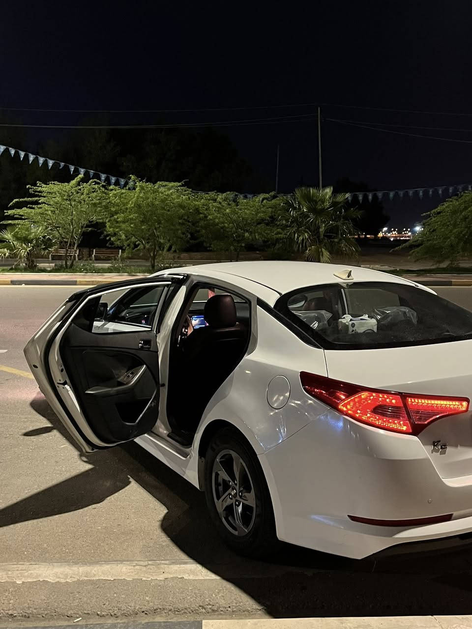 اوبتما k5 كص جنطه موديل 13 اصل فول عده الفتحه بصمه مري شفط تحكم ستيرن مثبت سرعه سياره غاز اصل انسى صرف مكينه وكير بلباكيت سياره جديده كلش تحكمات ستيرن فول كشنات تدفئه تبريد  عتبات ضوئيه ويل كروم اليوم شاده هوه وتخم تاير مكان سياره بصره سعر (55) وبيها مجال قليل ***********
