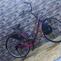 بايسكل للبيع سبع ألوان نضيف أي عطل مابي الموقع: بغداد شارع حيفا السعر:...