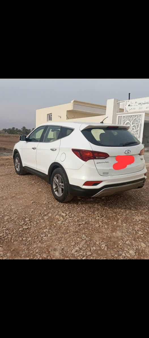 سيارة للبيع
سنتافي ٢٠١٨
وارد أمريكي 
خمسة راكب
سيارة نظيفة
تحويل ثاني يوم
للاستفسار الاتصال بالرقم ***********
