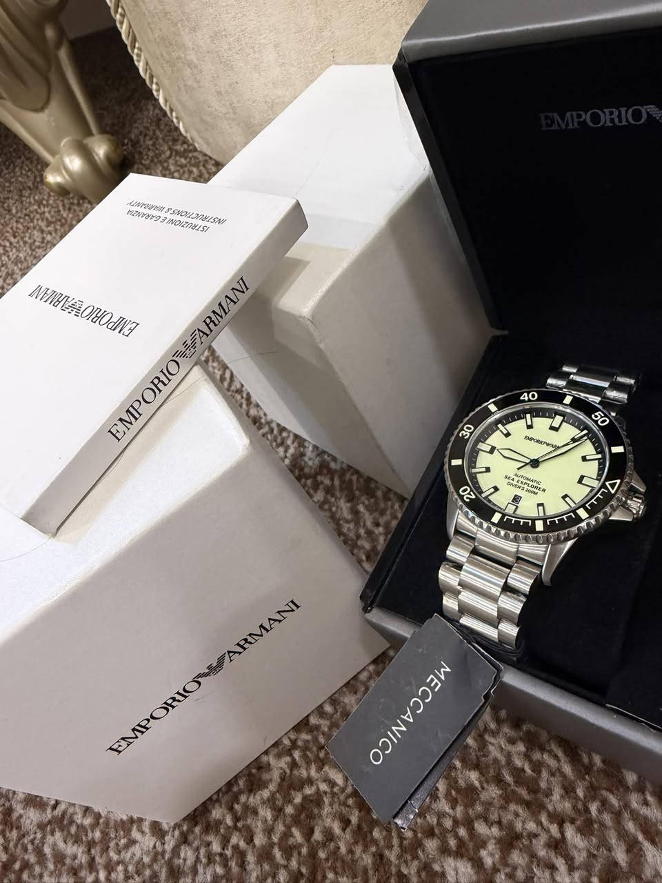 ساعة امبوريو ارماني
300$اوتوماتيك


**إذا كنت صاحب هذا الإعلان وتريد حذفه لأي سبب، رجاءا أرسل رسالة إلى الدعم الفني**