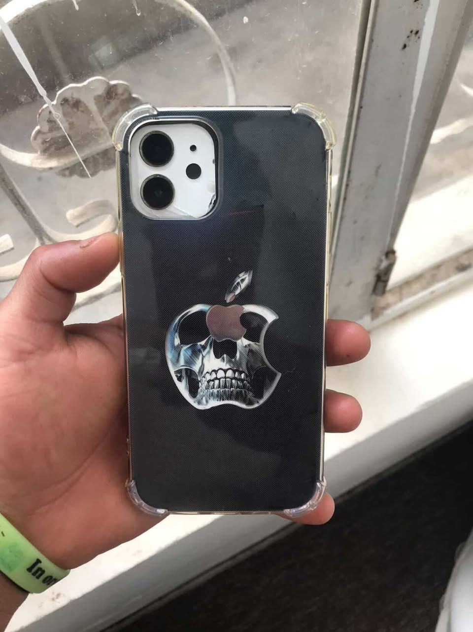 ايفون 12العاي جهاز نضيف كلش فقط ضهره مكسور مروسه وياه11عادي العنده يجي هاص


**إذا كنت صاحب هذا الإعلان وتريد حذفه لأي سبب، رجاءا أرسل رسالة إلى الدعم الفني**