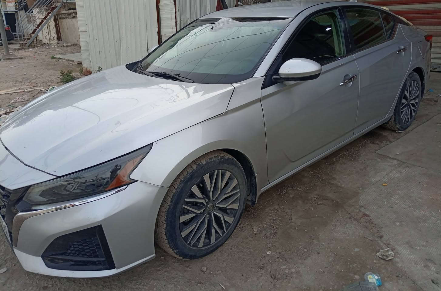 نيسان التيما للبيع موديل 2022 رقم سليمانية سنوية باسمي لو سلفر محرك 2500
وارد أمريكي تيديل بنيد وجاملغ بلادي بدون صبغ  المواصفات حساس خلفي امامي رادارات جانبية شاشه ايباد لمس بلادي نظام تشغيل وفتح ابواب بصمه تشغيل عن بعد ماشية 44 ميل مكان السياره بغداد تريد وكالة تريد تحويل حاضر السعر 175$
للاستفسار الاتصال على الرقم ***********
