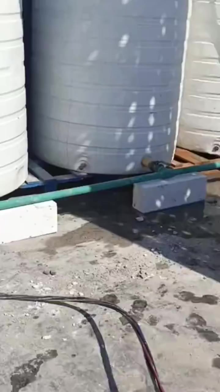 السلام عليكم. خلفه ابو محمد الخالدي 
لبخ سمنت جص بورك سيراميك كاشي بناء طابوك بناء بلوك ترميم تفليش صبغ لبخ واجهات تطبيك ارضيات مقرنص كافه العمل نشتغل سرعه ونظافه #حالين_فارغ اتصل وخادم ***********
