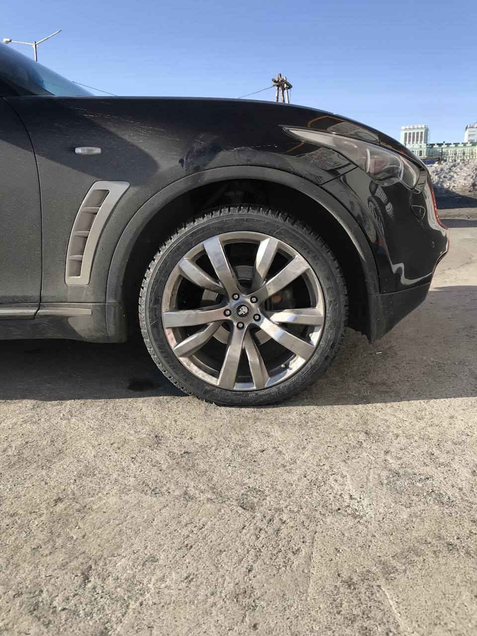 سلام عليكم حبايب گلبي 

متوفر ويل كب نضيف ويا تخم تاير +كلش حلو ونضيف بدون عواج ولا تصليح وكلش حلو  حجمه (21)
275/45R21 110w
والسعر مناسب 

للستفسار ***********
***********

العنوان بغداد طريق معسكر الرشيد مجمع مشن مقابل الابان السحاقي
