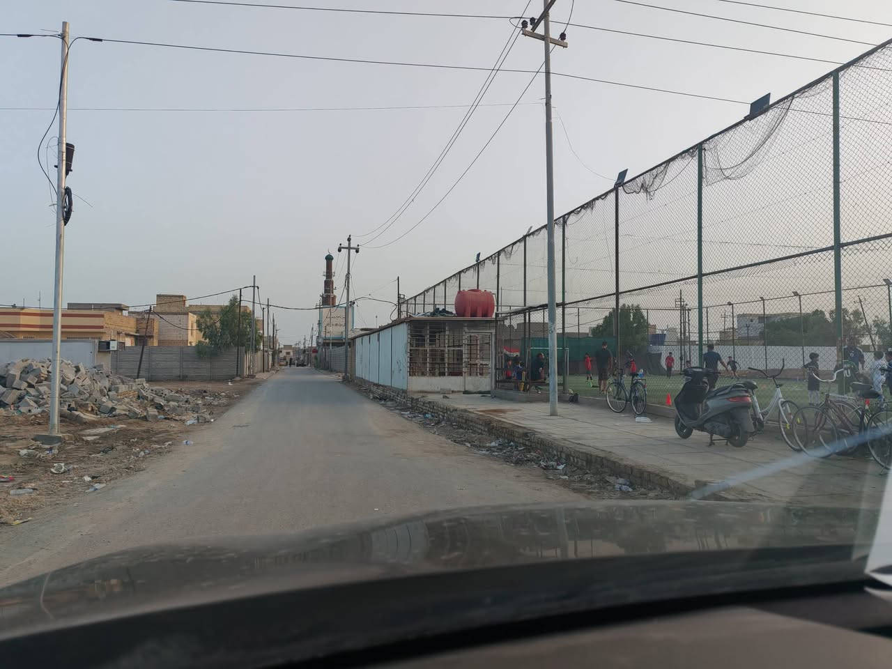 عرصه للبيع حي الأمين شارع الملعب تبعد عن الشارع العام ١٠٠ متر مساحه ١٥٠ استفسار اتصل على الرقم ***********
