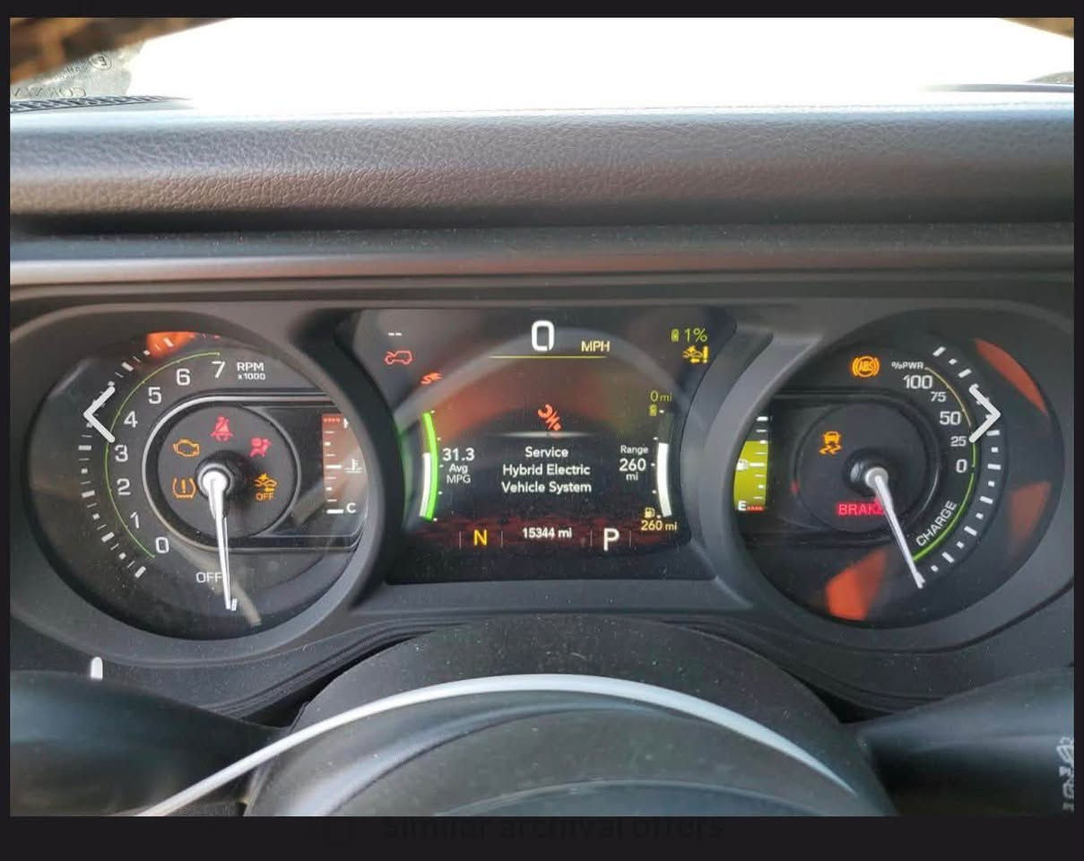 � للبيع | Jeep Wrangler 4xe Hybrid 2024

للبيع جيب رانكلر هايبرد موديل 2024، سيارة مميزة تجمع بين القوة والاقتصاد بالوقود مع تجربة قيادة ممتازة داخل المدينة وخارجها.

المواصفات:
✅ موديل 2024
✅ هايبرد (Plug-in Hybrid 4xe)
✅ لون سلفر (فضي)
✅ دفع رباعي 4×4
✅ جير أوتوماتيك
✅ محرك بنزين مع محرك كهربائي
✅ شاشة معلومات وترفيه كبيرة
✅ كاميرا خلفية وحساسات
✅ نظام دخول وتشغيل ذكي (Keyless)
✅ مكيف ممتاز وجميع المواصفات تعمل بصورة طبيعية.
المسافه المقطوعه 15 ميل ونص فقط 

⚠️ ملاحظة: السيارة وارد أمريكي، وحادثها خلفي، والسعر مأخوذ بالحسبان.

💰 السعر المطلوب: 30,000 دولار فقط
💵 3 شدات مع تنزيل سعر للجادين فقط بعد المعاينة. ( سعر الرقم والمعامله )

📞 للاستفسار والمعاينة يرجى التواصل على:
[***********]

الله يرزق البائع والمشتري.
#Jeep #Wrangler #Wrangler4xe #Hybrid #جيب_رانكلر #للبيع #العر
