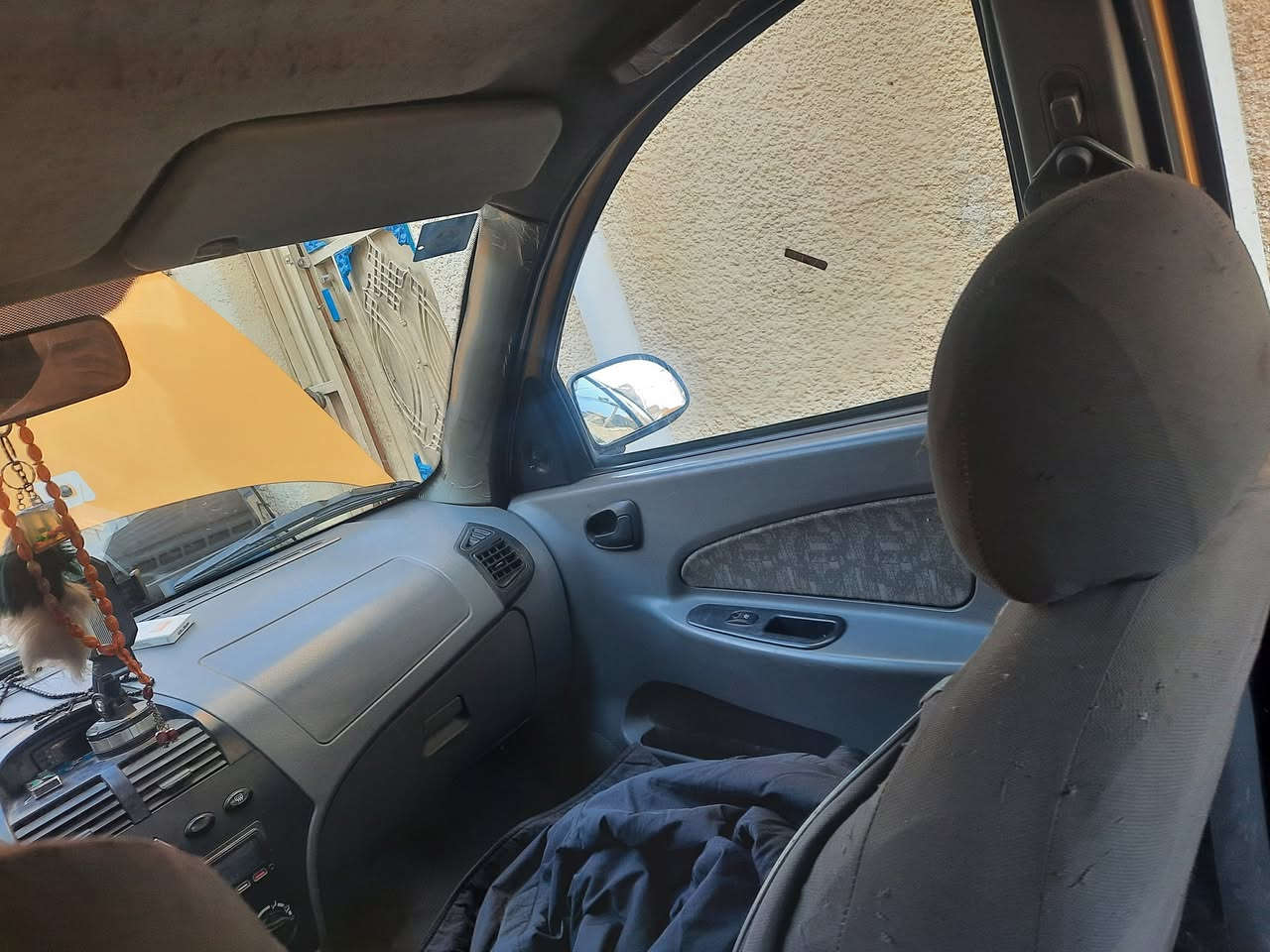 سلام عليكم طيبه للبيع مديل 2015 بدون تبديل والسياره صبغ جوملغ صفحت الأيمن السياره بسمي تحويل ثاني يوم
***********
