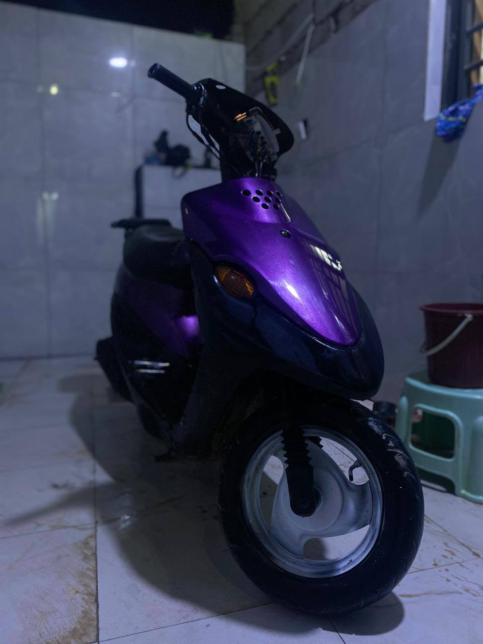 دراجه  تسع زروف ما مفتوحه مكينه ناعم  مكاني بصره الزيتون 
دراجه للبيع اومراوس شنو عندك نزل اراوس ***********يشتغل فقط وتساب
