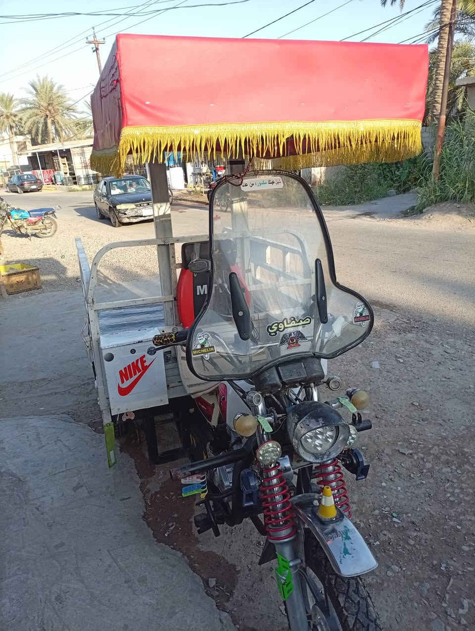 سلام عليكم ستوته للبيع خير من الله نضافه ورزانه شكد ما تحمل عادي تايرات جدد شديتهن علا يدي موديل 16محرك 24 فدوه لموو شراي لا تكسر بسعره 1200 وبيه مجال للشراي هذا رقمي *********** (‏‪0777 313 6327‬‏ مكاني ديالى الخالص لتحويله
