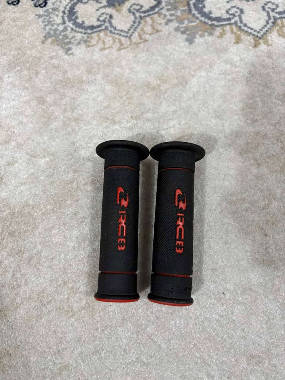 سلام عليكم غراض جبلي للبيع كله جوه السوك اليشتري يتفضل خاص 
متواجد فيس وهذا رقمي ***********
