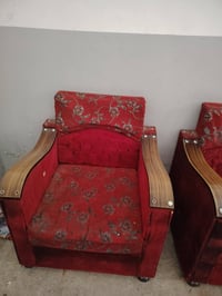 تخم 10 مقاعد نضافه 50 للبيع سعر مناسب عنوان شعله اللتصال ع رقم 0771271...