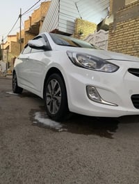 اكسنت • ٢٠١٧ • فتحة سقف