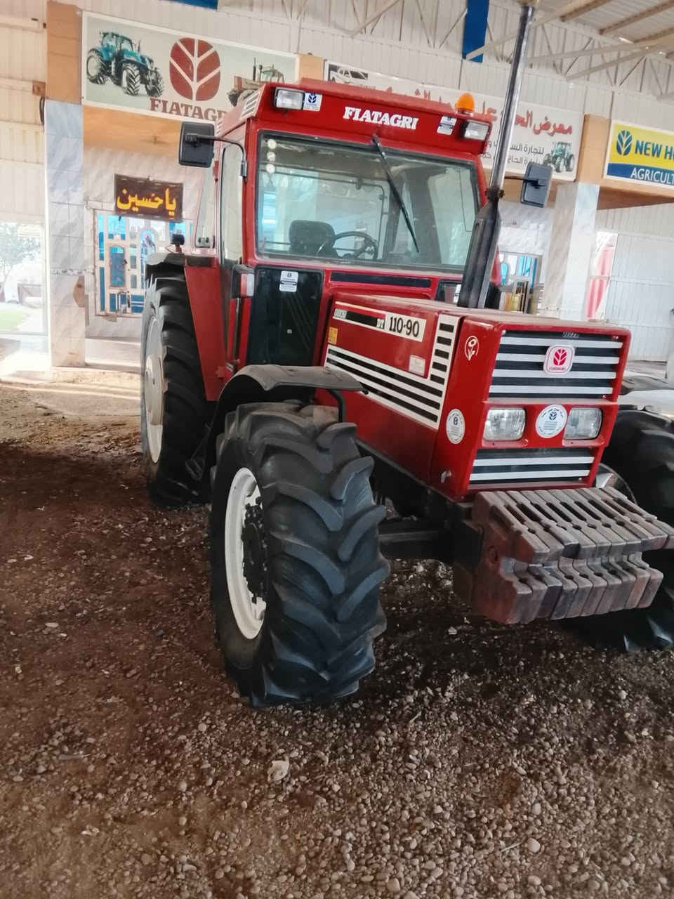 سلام عليكم فيات حجم 110 منفيس مامشتغل بل عراق كله عله وضع الشركه واسط زبيديه شارع  المعارض مكينه جديده بمعنه الكلمة اكسن بارز تكمه عرضيه تخم تاير مال الشركه دخول جديد كله عله وضع الشركه ***********
