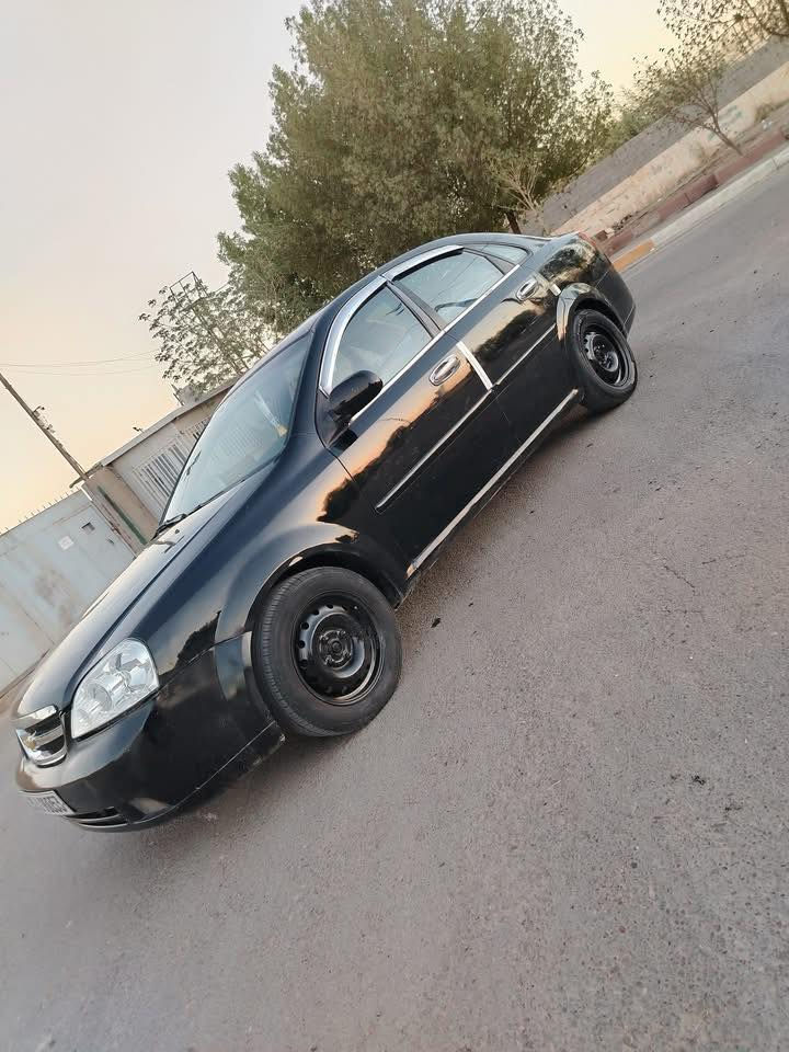 السلام عليكم
أوبترا 2006 
مصبوغة حزام جمالية 
القمارة جاردة 
حادثهه جاملغ خلفي 
الحدادية 80 بالمية 
تخم تاير جديد 
تبريد خير من الله 
السيارة نظيفة 
رقم انكليزي بأسمي
مراوس بEx35  
عنواني كربلاء 
***********
