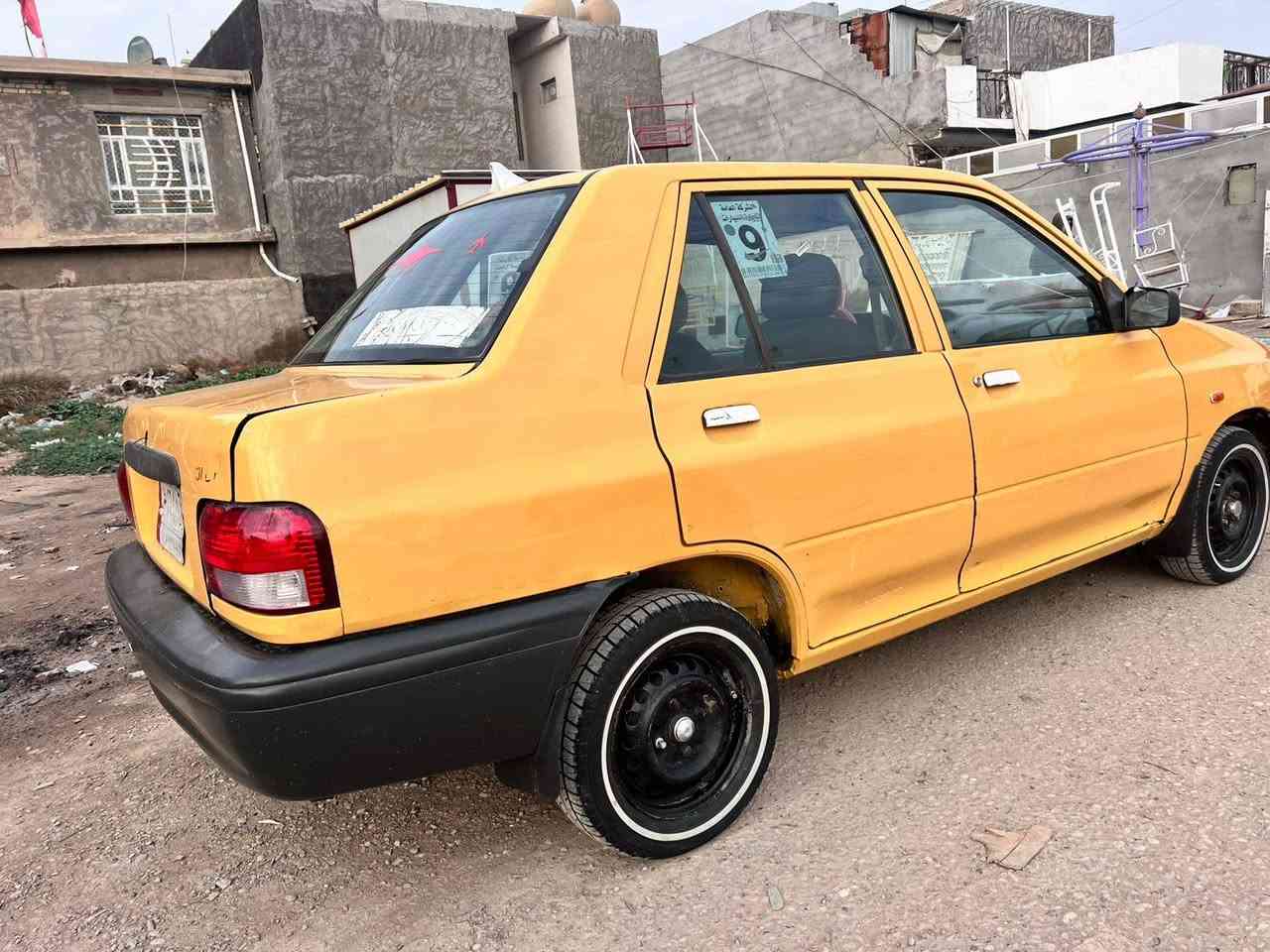 السلام عليكم /سايبه للبيع موديل 2017 شرط التحويل رقم بغداد مصفره هيئه وغرامات مكينه وكير مكفولات تخم تاير توني شاده حداديه صدر كامل دبلات والوي جديد
شواصي طاكات ومعمره خياس بل الجنطه كد شبر مسويه معمرهن ماعايزه شي سياره مصروف عليه وكامله  العنوان بغداد حسينيت المعامل السعر (٣٤)وبيه مجال
اهم شي اريد تحويل الياخذه ***********
