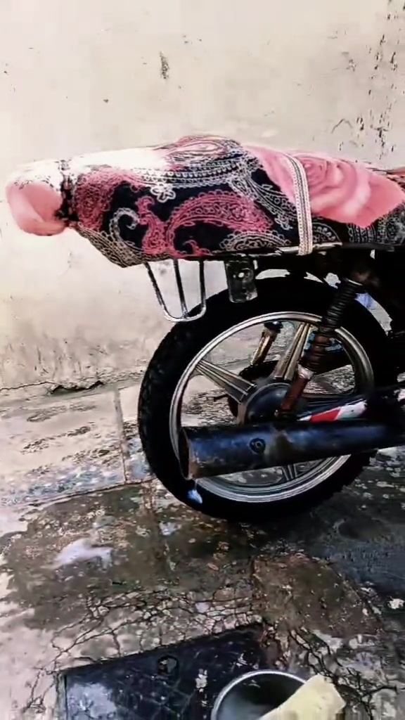 دراجه اف ام للبيع جاهزه دراجه الستفسار خاص او عل رقم *********** وتدلل
