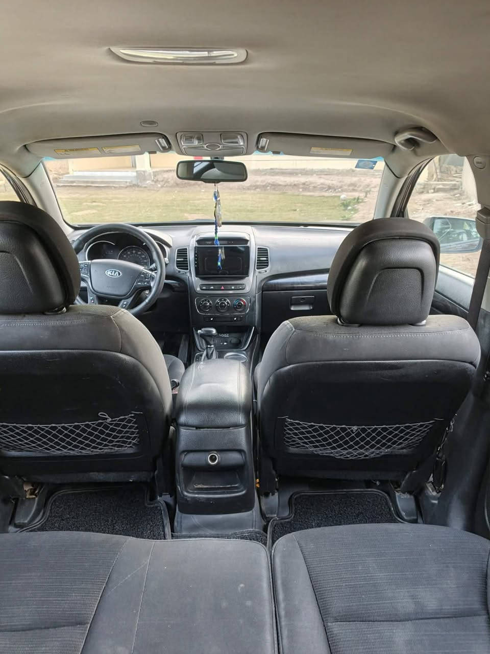 للبيع او مراوس ب 7 راكب حسب القناعه 
سورنتو موديل 2015 وارد أمريكي  ٤سلندر  5راكب  قطعتين تبريد المحرك جي دي اي وبحالة جيدة بدوان دوانز  بالبانزين العادي  حادث جملغ اماني وبنيد  بدون داخل صدر جديد اطارات جديده بطاريه جديده السيارة حلوه أحلى من الصور  السعر 140 وبيها مجال  ٠  مكاني ديوانية ‏‪0778 163 3494‬‏
