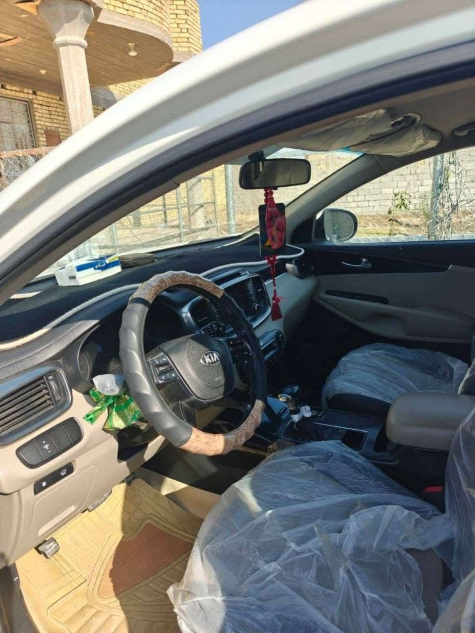 سورنتو موديل 19
 خليجي كفاله عامه 
رقم بغداد دولي 
فول مواصفات ماعده البنراما
 245بيه مجال
للاستفسار ***********
