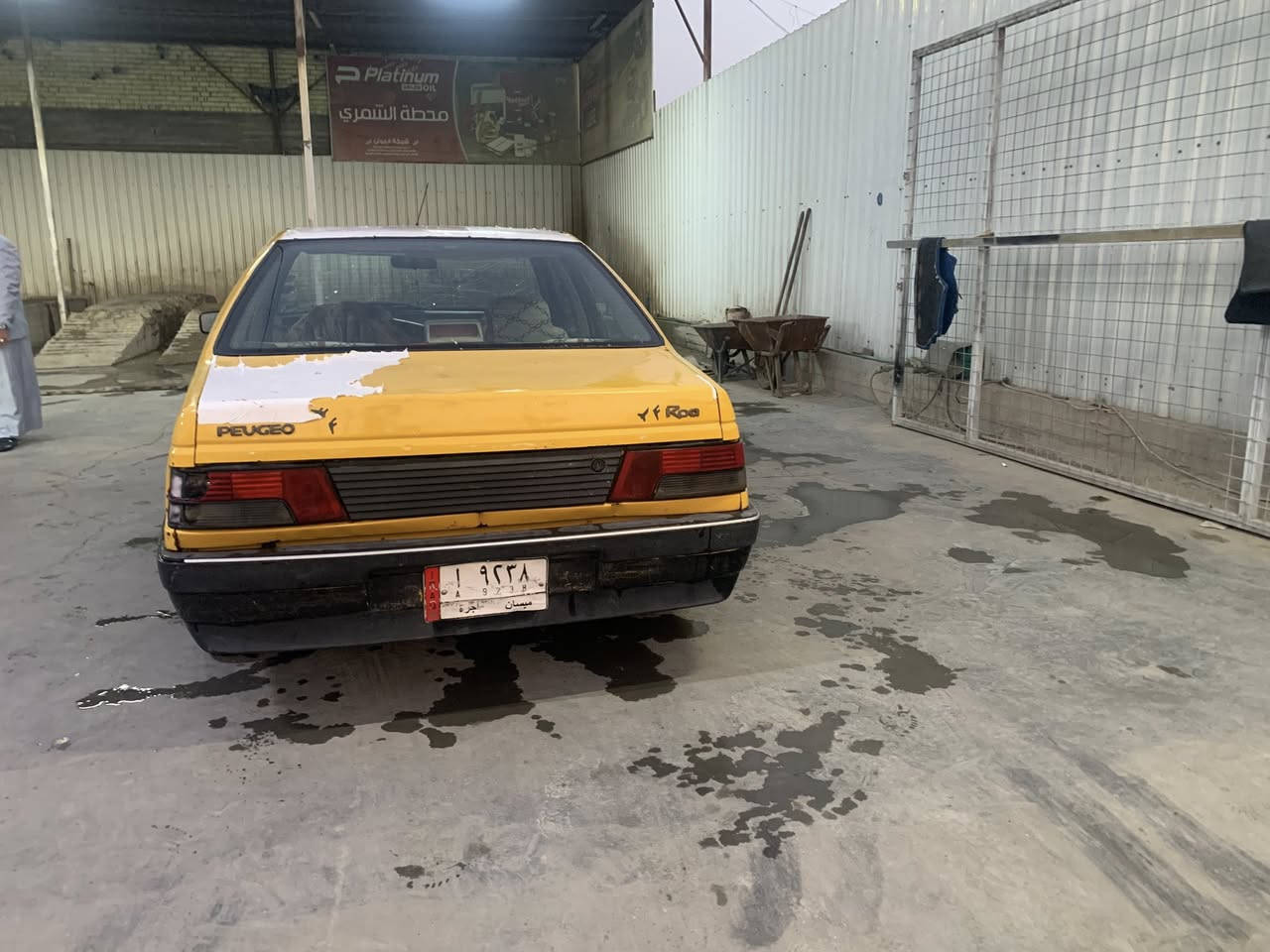 السلام عليكم بيجو روى 2009للبيع بغداد الزعفرانيه السعر 9 ورقات منل الاخير نهايتهه قفل شغاله مابيهه شي بس محركهه يبخر وصاحبها ما اندلهه 
 كيرهه وكلجهه جديدات الشراي يتصل ***********
