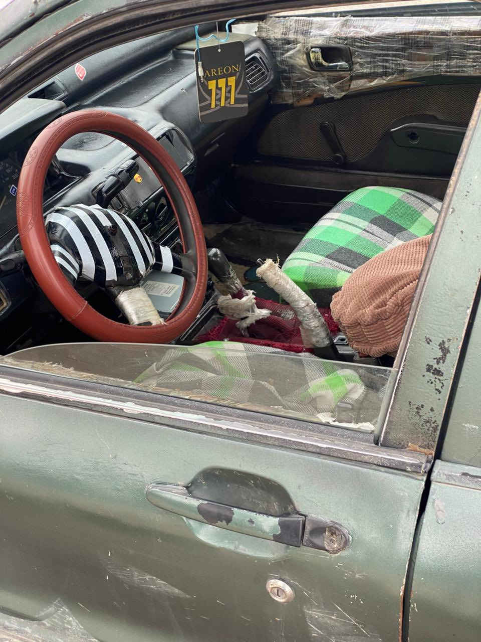 سڵاو براکانم گڵاند ئارمی ئاسایشی سلێمانی هەیە گێرو مەکینە بەشەرت تایەکانی تازەیە سوکان پاوەر گەرمی بەشەرت کارەبای بەشەرت  شوێن سلێمانی ***********  ١١ گەڵاو معامەلەیکی برایانە ڕێزم بۆ ئادمینی بەڕێز
