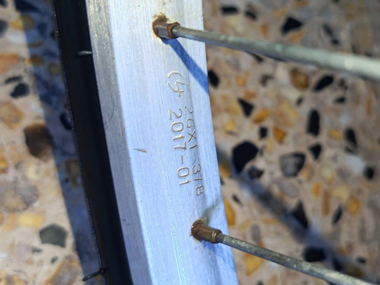 سلام عليكم شباب.بايسكل لبيع  سانتوس  لمكان بغداد لبلديات  لبايسكل شباب نضيف سعر70وبي مجال بسيط.. رقم  لاهافت     ***********
