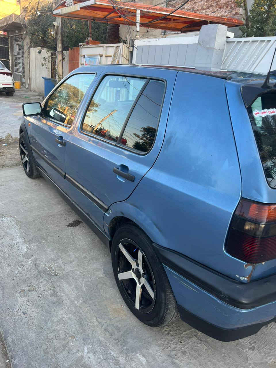 كولف موديل ١٩٩٢ محرك ٢٠٠٠كير اوتو ماتيك سيارة جاهزه من كل نواحي محرك كير تبريد ثلج تخم تاير كلة جديد 
السعر ٤٥ مجالها بسيط العنوان واسط صويرة 
***********
