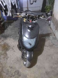 سكنس نثيه شغاله محركه نظيف سلف السعر 150 بغداد07761661135