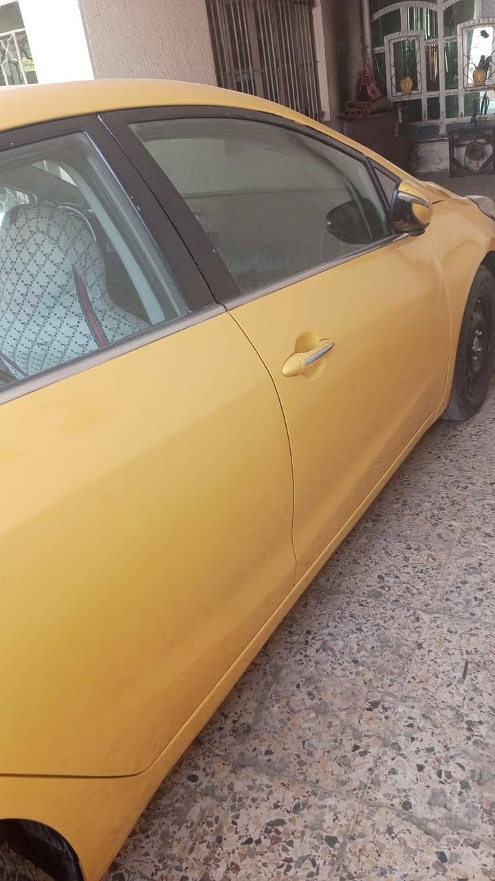 سلام عليكم للبيع فورتي ٢٠١٤ وارد امريكي رقم بغداد بسمي مواصفات مري شفط اشاير بلمري مكينه ١٨٠٠ رقم جديد هزه جديده السونر مرفق مكان سياره بغداد مدينه الصدر الاورفلي سعر ١٠٠ وبيهه مجال تصال عل رقم فقط ***********
