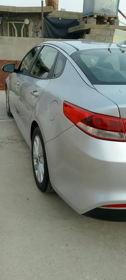 السلام عليكم موديل 17 حادث ربع الجاملغ الخلفي فقط رقم انكليزي بسمي سليمانيه السعر 135 وبيهه مجال هاذا رقمي ***********
