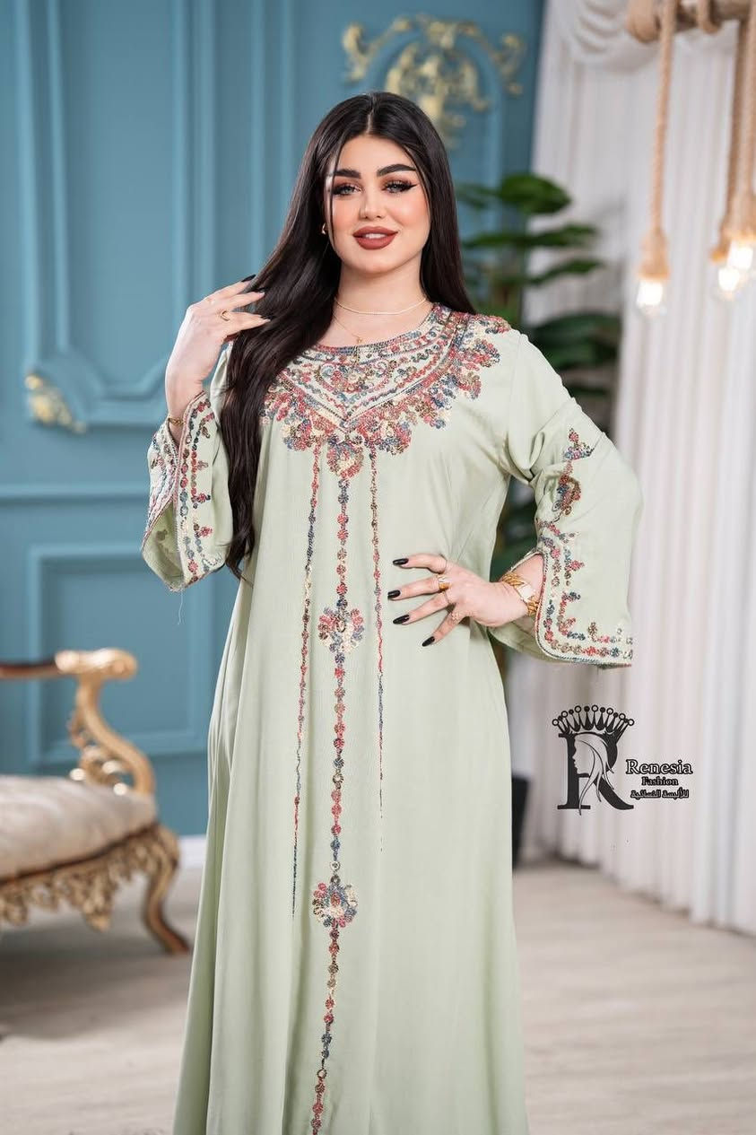 گلابية موديل مغربي 
كشمير دبل كلووش خامة ايطالي 
قياسات من لارج الى ٣ اكس 
متوفر ب ٦ الوان


**إذا كنت صاحب هذا الإعلان وتريد حذفه لأي سبب، رجاءا أرسل رسالة إلى الدعم الفني**