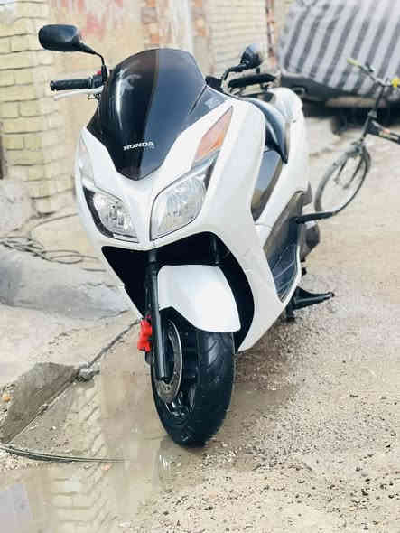 سلام عليكم دراجه فورزه 0.12 مكفوله كفاله عامه  كشر ومكينه وكلشي نزلتهه رمبه صار شهر اقل ومحتاجين افلوس جيب اقوه فيتر وتعال  مكفوله من كلشي  جديده اكثر من ما تصور سعر مليونين و٣٠٠ وبيهه مجال قليل  مكاني بغداد الامين ثانيه رقم ***********
