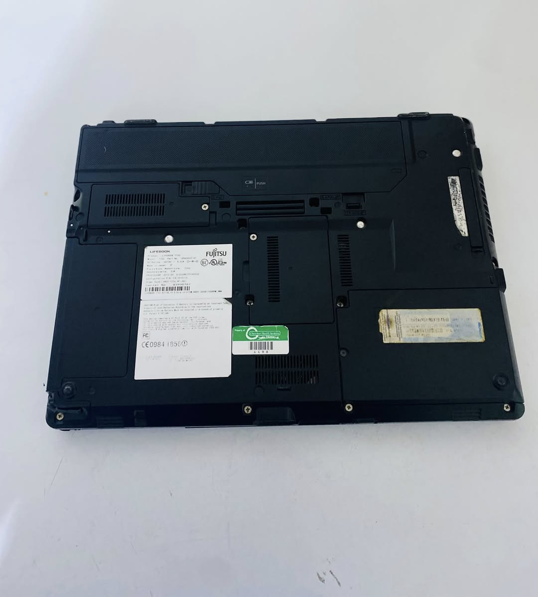 السلام عليكم
لابتوب FUJITSU lifebook t732الياباني🇯🇵
🟩لابتوب يتحول إلى تابلت ويدعم خاصية القلم 

🟩لابتوب مناسب للدراسه والتصفح والأعمال المكتبية

 🟩اللابتوب يجي بنضافة 85% استخدامة كلش قليل

مواصفـات اللابـتـوب :-
نوع المعالج Intel i3-3110m

نضام التشغيل يجي WINDOWS 10
اللابتوب مامفتوح وحالة البطارية ممتازة إلى جيدة
قياس الشاشة LED LCD 12.5
الرامات 4GB
مساحة التخزين 320GB
البطاقة الرسومية Intel hd graphics 4000
سعة البطارية 6700 mAh تطول تقريباً 10 ساعات استخدام متواصل
اشتريته قبل فتره ب275 وما استخدمتة
يجي ويا الجنطة مالتة والشاحنة الخاصة بي وماوس هدية
السعر 200 وبي مجال
مكاني كربلاء شارع ابو طالب ➡️
مامتوفر توصيل ➡️
للتواصل خاص➡️


**إذا كنت صاحب هذا الإعلان وتريد حذفه لأي سبب، رجاءا أرسل رسالة إلى الدعم الفني**