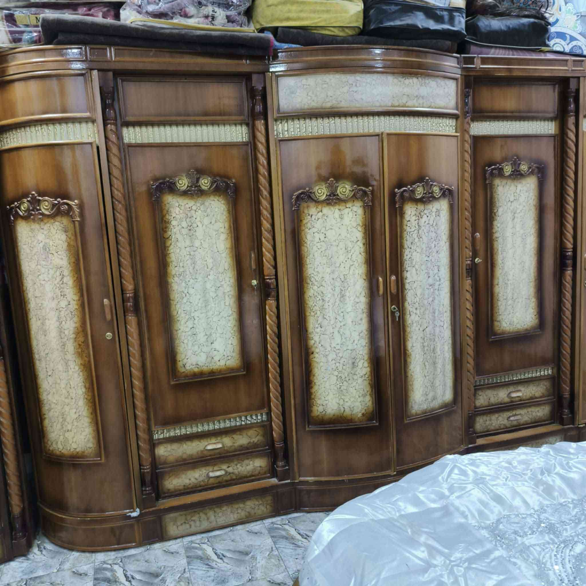 عرض بيع اخشاب كامل نضيف ولا شخطه يجنن سعره 15000 وبيه مجال  عنوان بابل  لعنوان طهمازيه قرب محطة الود..  دخلو خاص ودللو عيوني


**إذا كنت صاحب هذا الإعلان وتريد حذفه لأي سبب، رجاءا أرسل رسالة إلى الدعم الفني**