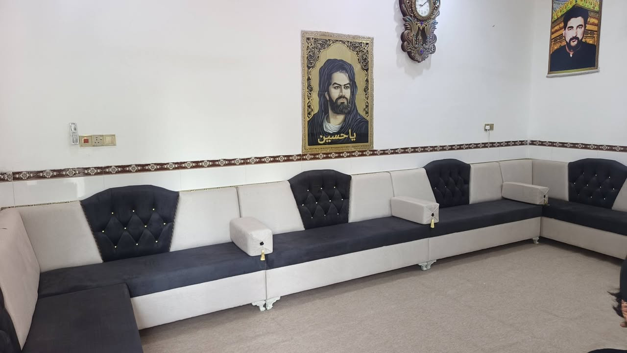 قلعة سكر

ديوان  سيد مصطفى من قضاء قلعة سكر

معمل بركات الرحمن بالإدارة الأخ سمير النجار لتجهيز الدواوين للحجز ***********
