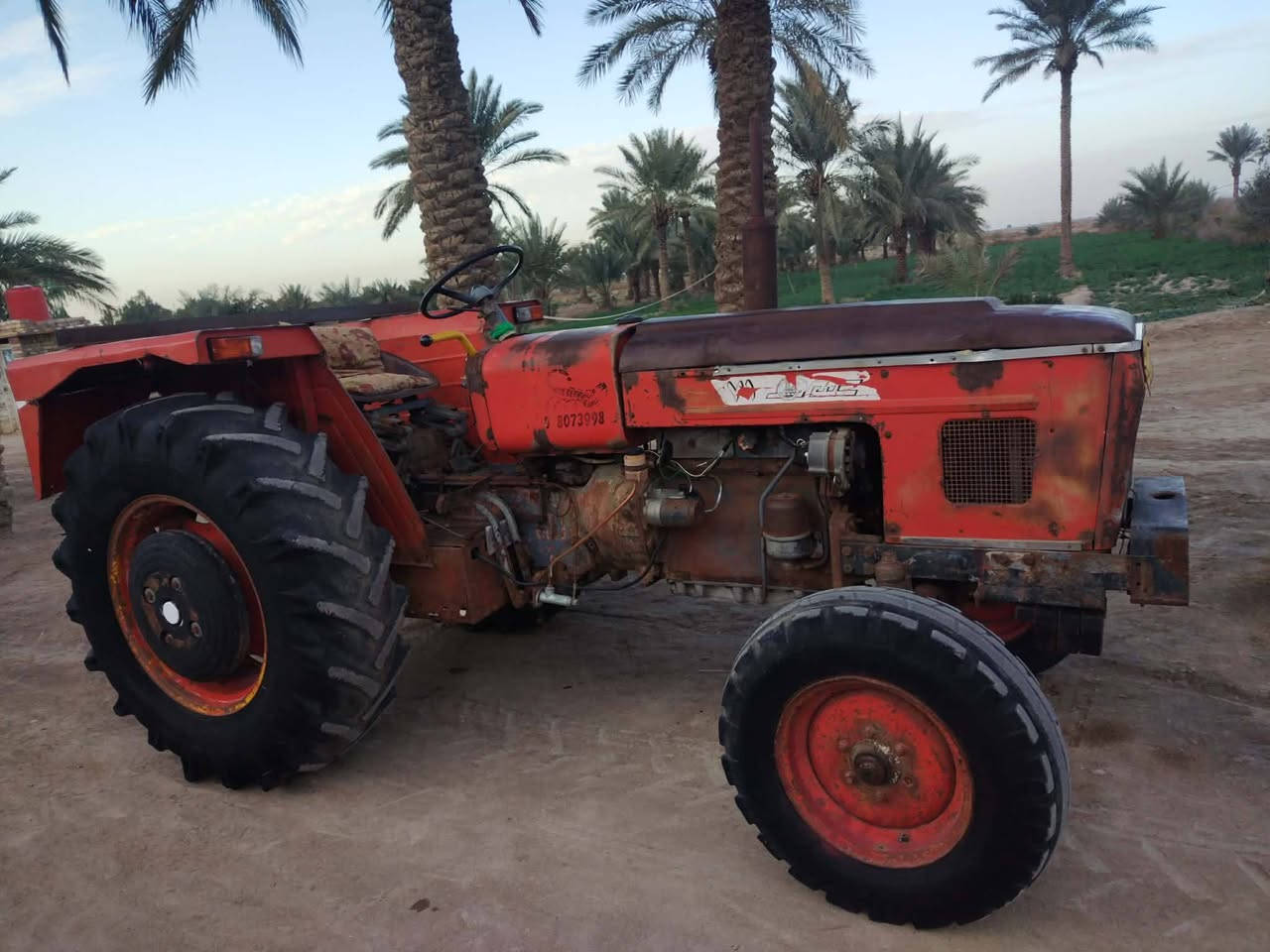 عنتر للبيع موديل 1990 وضع شركه نكره سلف كفاله عامه أصولي رقم وسنويه *********** عنوان بابل ناحية الطليعة
