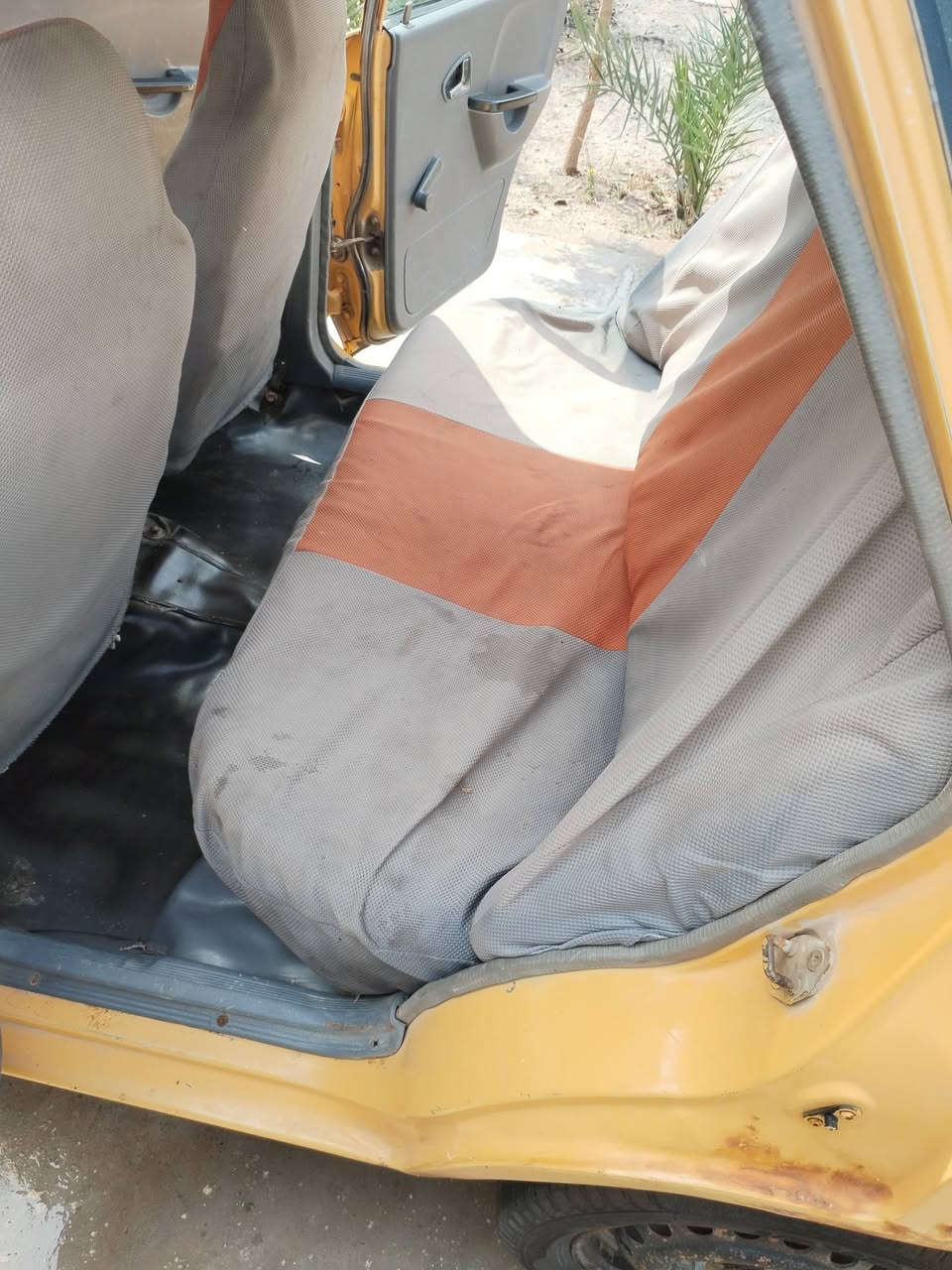 السلام عليكم 
سايبا للبيع موديل 2013
رقم واسط _ باسمي 
السعر 23 وبيه مجال 
مكان السياره الكوت 
الاتصال : ***********
