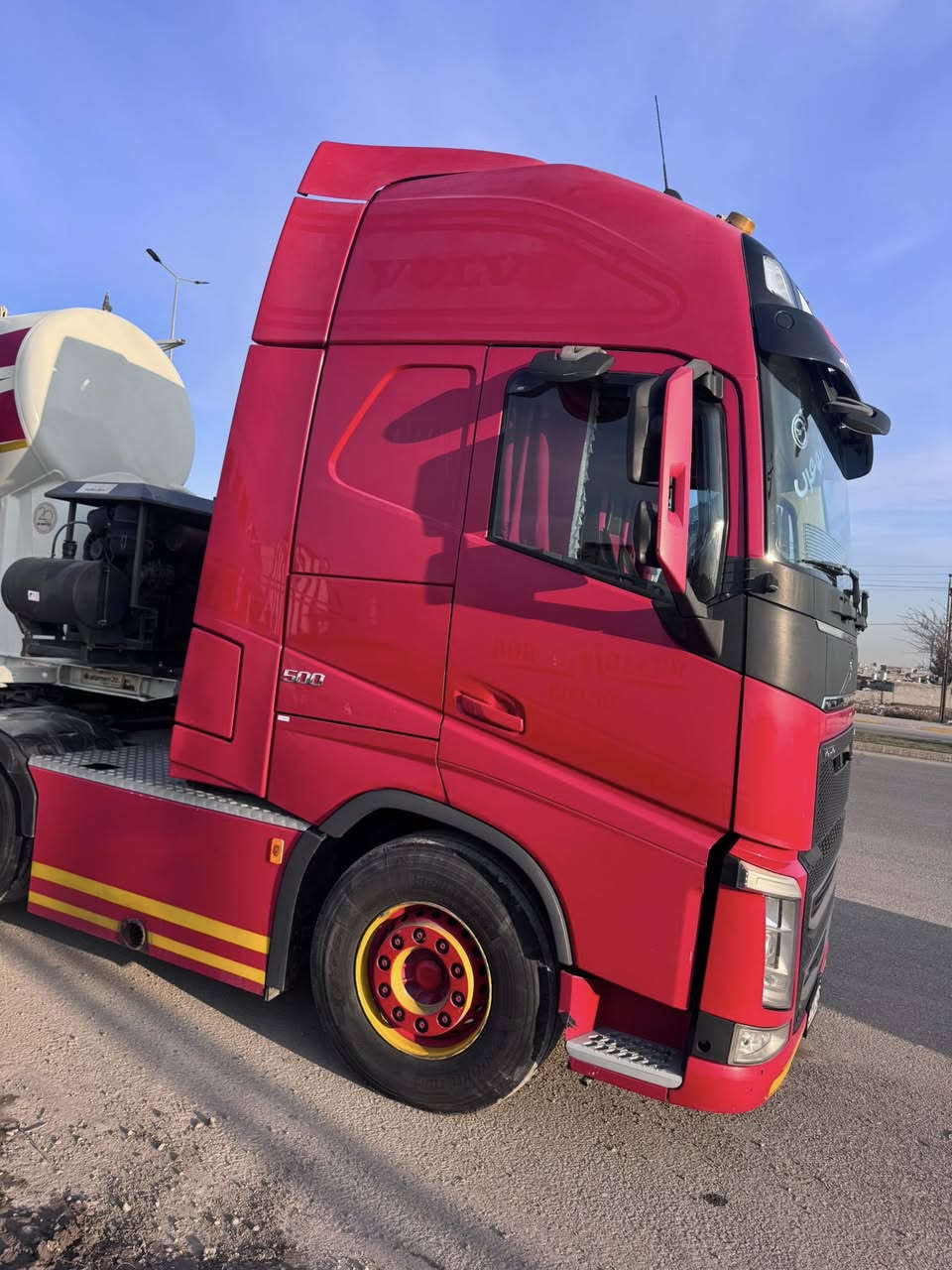 للبيع فالفو موديل 2016

حجم محرك // 500 عادي انجكتر

گير اوتوماتيك 

مواصفات 

تبريد // ثلاجه // رادار امامي // حساس
كاميرا جانبي // سبايدر //كشن كهرباء
دبل تنكي // دبل مناميه //تلفزيون 

بطل شركة حكمه موديل 2024

سنويه جديده

السياره موجوده في كركوك 

رقم صاحب السياره

***********
