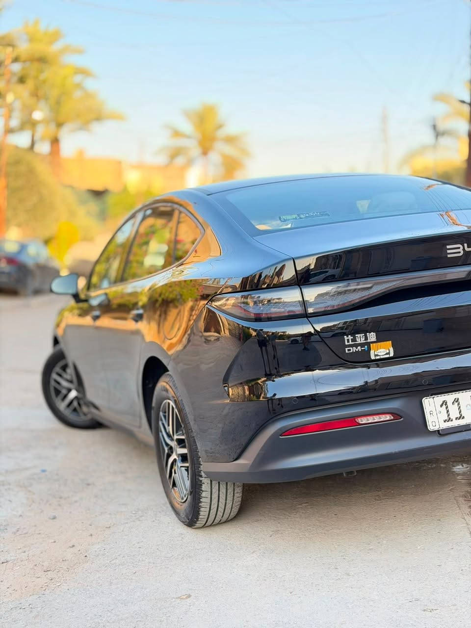 السلام عليكم اخوان سيل فايف ويل كروم ماشية بحالة الزيرو مكفولة كفالة عامة من كلشي جديدة جدا  باسمي من الزيرو السيارة لون اسود قليل كلش بالسوك مكاني بغداد حي البنوك 

رقمي للاتصال ***********
