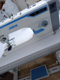 جاك • ماستخدم • الشعب