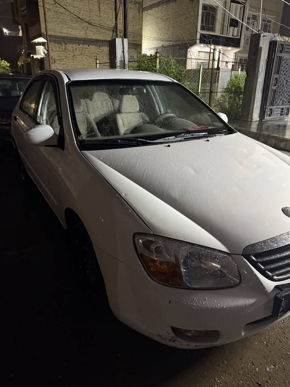 سلام عليكم كيا سبكترا موديل ٢٠٠٩ سياره كلش نضيفه  وكهربائيات وحداده فقط  بيهه صبغ تلحيضات للجماليه وتبديل جاملغ
للتفاصيل. ***********
