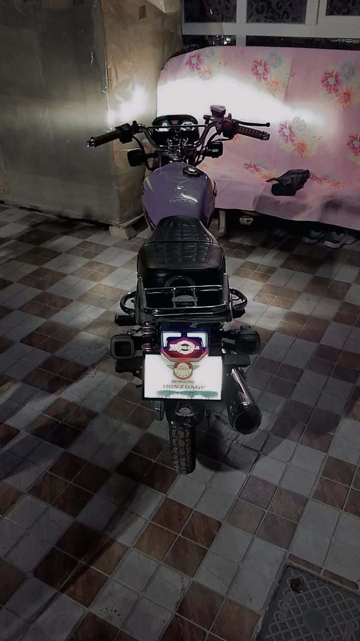 السلام عليكم تايكر للبيع موديل 25 مكينه وأوراق مكفولات أوراق سكنر شراي خابرني  وتشلع عيوني مكاني بل حمزه الغربي *********** السعر 700وبيه مجال للطيبين
