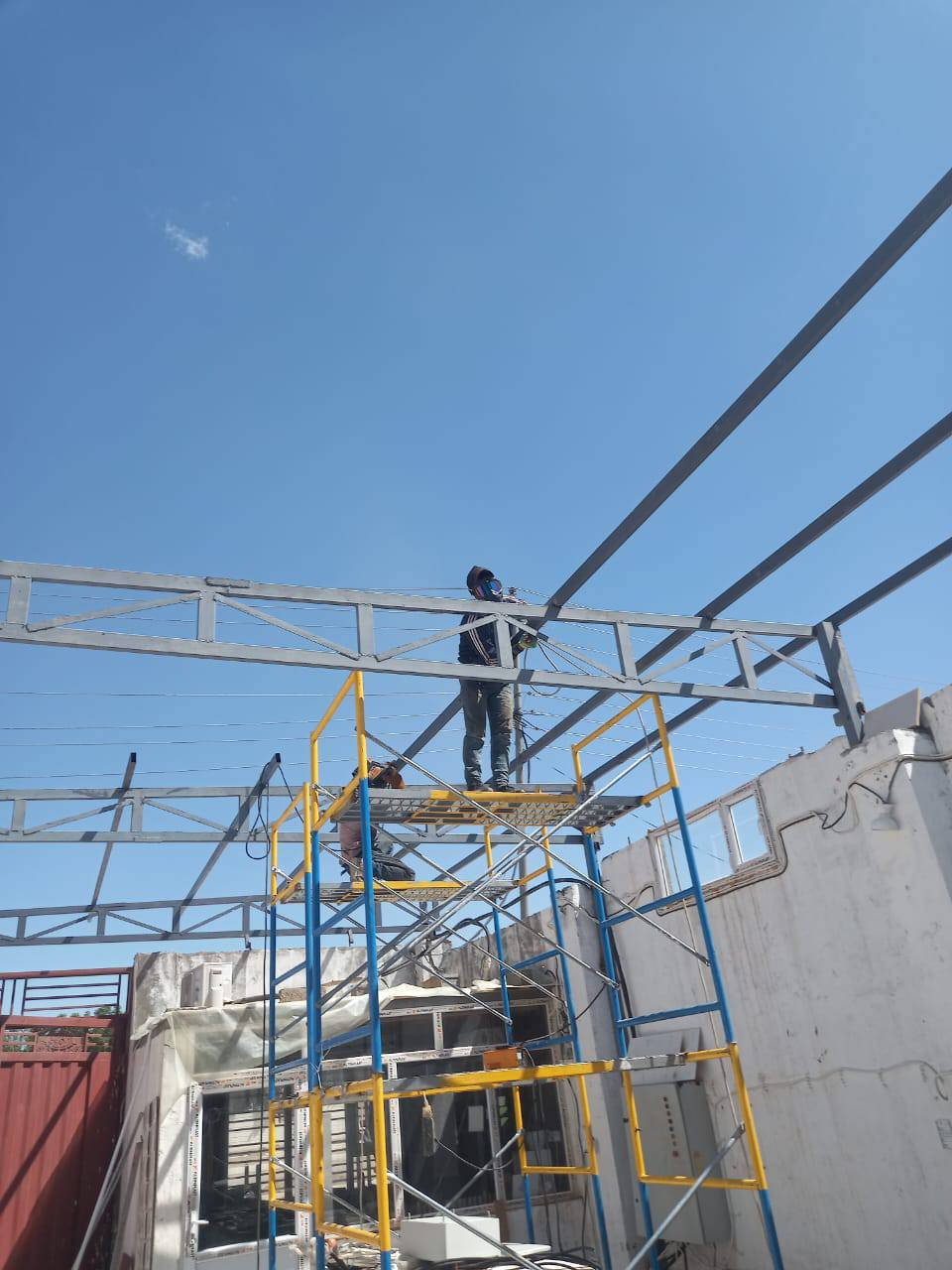 اللهم صلى على محمد وال محمد
حداده عامه.و حداد متنقل
 وحسب الطلب وباسعار مناسبه
لعمل الابواب والشبابيك 
لعمل القمريات الكيسبان والسندويج والجنكو
ومحجرات الدرج حسب الطلب
لاستفسار. واساب. ***********
