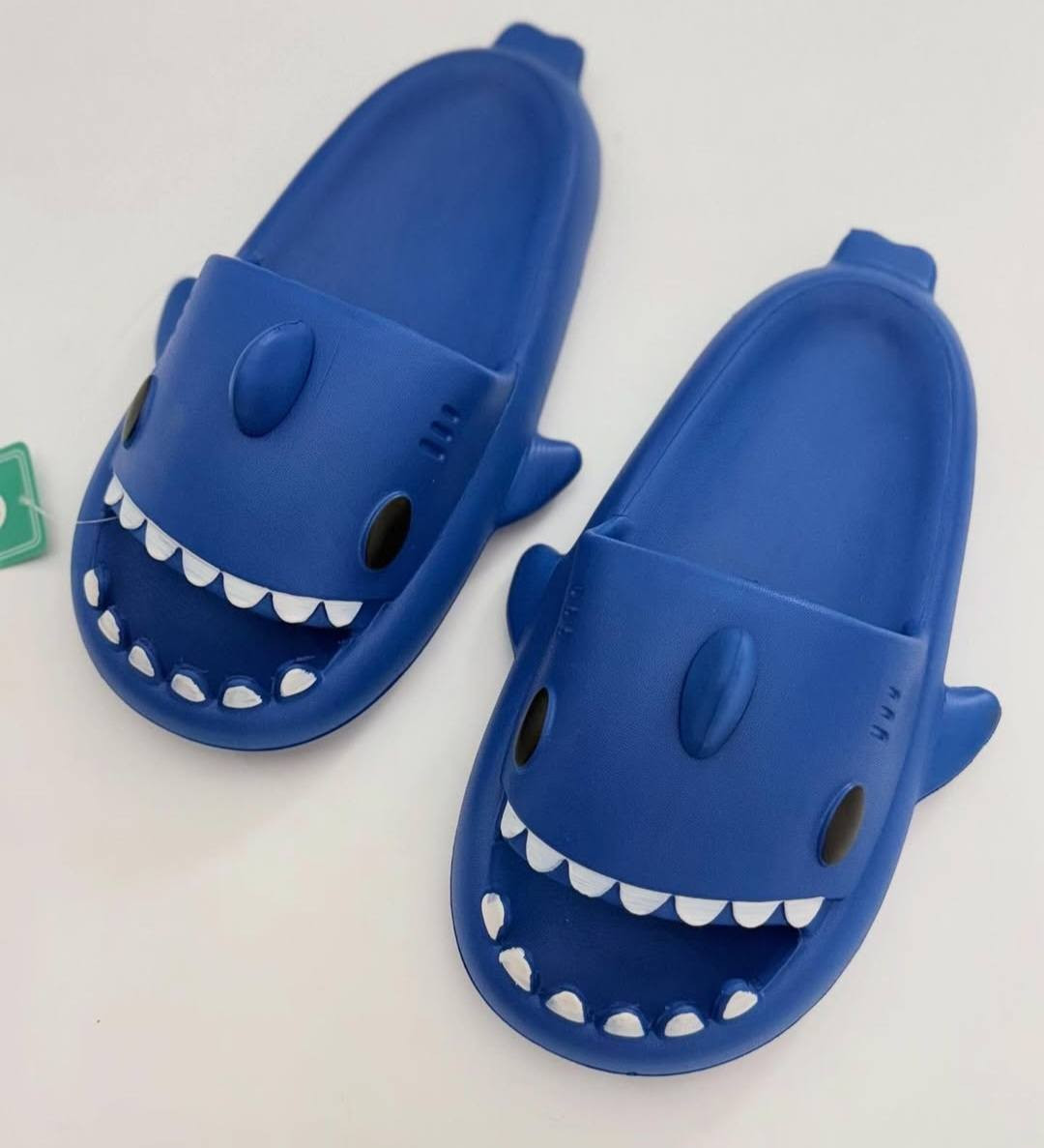 عرض جديد من كوزمتك هدى بيوتي 
وصلت تشكيلة شباشيب متنوعه  الخفيفه والمريحه  للمنزل 
واهم شي شبشب القرش 
وكل هجمال بس ٢٥٠٠
للاستفسار على وتس اب ***********
