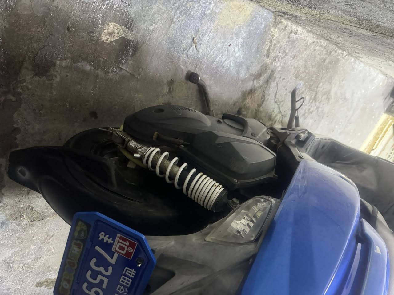 السلام عليكم دراجه جيتي ار مكفوله مكينه بلاد ما مفتوح برغي واحد دراجه بيها شغلات رياضي اجت ويها دراجه نقصها بس تريشه وحده مكسوره فقط بانزين محسن دهن كل 15يتبدل دراجه ناعمه معروضة ب 800 وبيها مجال مكاني زعفرانيه


**إذا كنت صاحب هذا الإعلان وتريد حذفه لأي سبب، رجاءا أرسل رسالة إلى الدعم الفني**