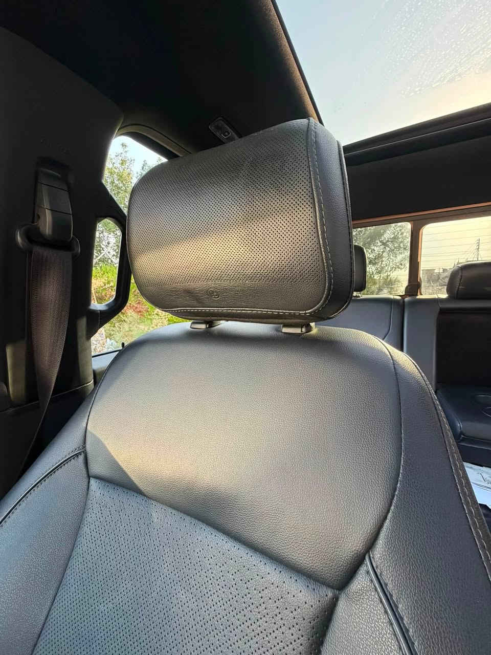 (Ford F-150 Lariat) لاريات F-150 للبيع فقط: فورد
• رقم بغداد 
•الموديل:2022
الضرر • موضح بالصور  مع  رقم الشاصي
[3.5L EcoBoost] :المحرك •
• القير: أوتوماتيك 10 سرعات

• اللون الداخلي: جلد [اسود]
أبرز المواصفات:
• سقف بانوراما
• شاشة كبيرة 12 انش + عدادات ديجيتال
• كوشن جلد (تبريد وتدفئة) الامامي والخلفي 
• كاميرات 360 درجة + حساسات
• نظام صوتي B&O
• تشغيل عن بعد + دخول ذكي
• رادار وتنبيه مسار
• دوسات كهرباء 
السعر المطلوب: [34000$]
للتواصل: [***********]
