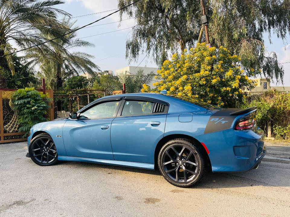 جارجر 2023اخر صدار ربع البنيد فقط وبعده ما مصبوغ بدون إرباك حته الدعاميه نفسهه مصلحه رقم بغداد RTمكينه 5700 ماشيه 18 جديده السياره بسمي مكاني بغداد الدوره هورجب الشراي  يتصل السعر 310وبيهه مجال ***********
