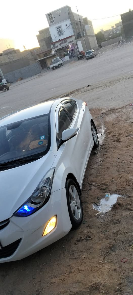 السلام عليكم النتره للبيع 2012 محرك 1800الاستفسار ع هذا الرقم ***********
