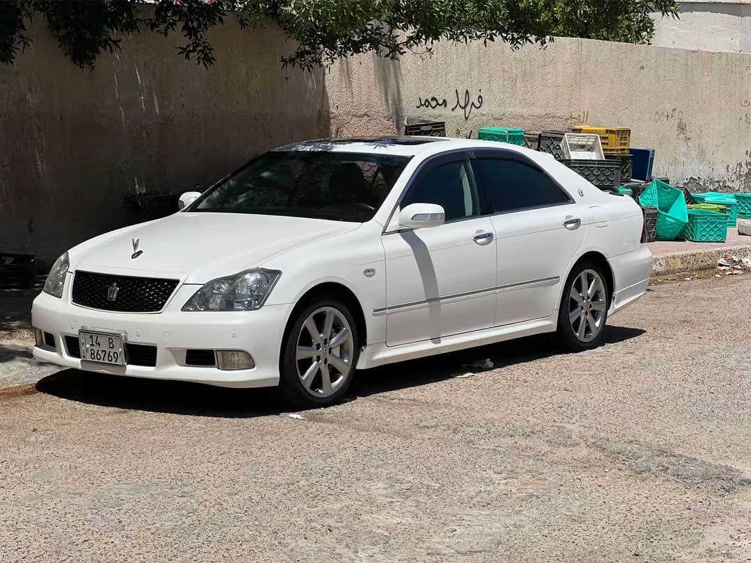 سلام عليكم للبيع فقط شاهينه 2007بصمه رصاصي  رقم بصره مزاد دوله شرط مداور واضبارهً ساحبه من المرور شاصي 84 محرك 3500✈️اثلث رياضي بلاد  فوج +فلنجات رياضي 
مواصفات 3 دكم 
كشنات جلد +حضن + تدفئه + خزن + تحكم كهربائي بالكامل 
حساس امي خلفي 
تبريد قطعتين سبلت 
تحكم ستيرن بالكامل 
مري شفط + اشاره + ترحيب عند الاقتراب
كامره خلفيه دواره 
ويل دنك 18 مع تخم تاير جديد 
جام اوتو بالكامل 
مثبت سرعه 
لايت 5 قطع 
نضام سبورت✈️
سبايدرات بلاد 
5بصمات تشغل وابواب وجنطه 
فتحه سقف سلايت 
داخل جلد 
السياره اجت اصل 4 كزوز تزويد اليابان 🇯🇵 
مشدود اله دشبول ايسر بلاد السياره جديده بعده بريحه اليابان  احله من الصور   نصبته كلش حلوه ومكفوله من ضربه صبغ تبديل وبارد ومن الفتح ومن الشخط وجاهزه كير مكينه حداده تبريد مابيه اي نقص مكان البصره موبايل *********** القرنة, البصرة
